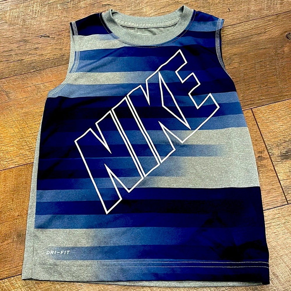 Boy’s Nike tank